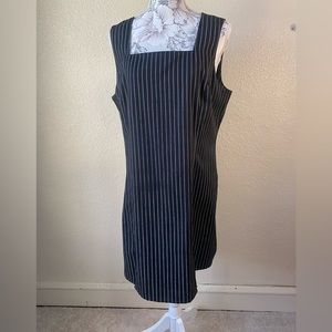 Sostanza dress. Black with white pinstriping ,‎ sleeveless